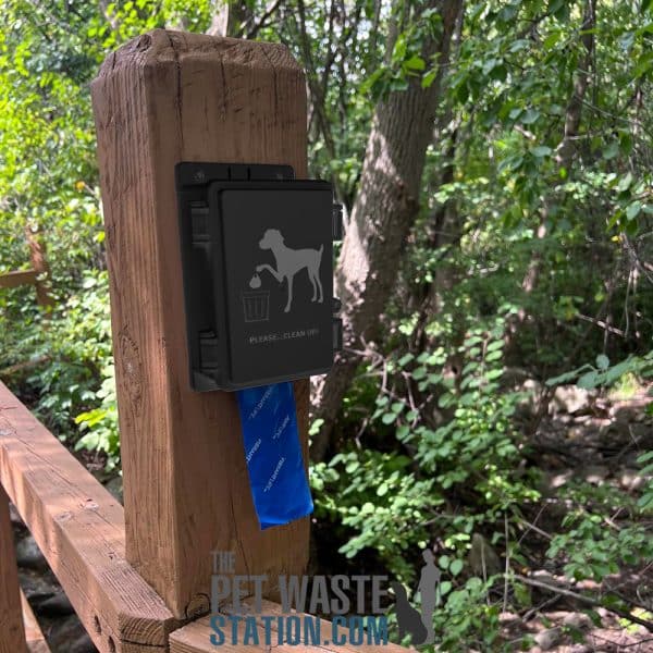 FenceMount Screws ThePetWasteStation
